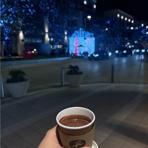 Meet your Posher, Aqsa